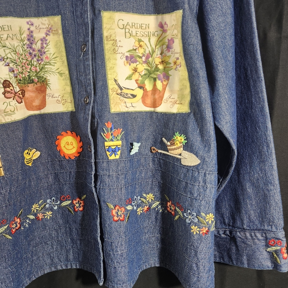 BLAIR Denim Spring Theme Button up Shirt with Patchwork Embroidery Size Large - Picture 8 of 16